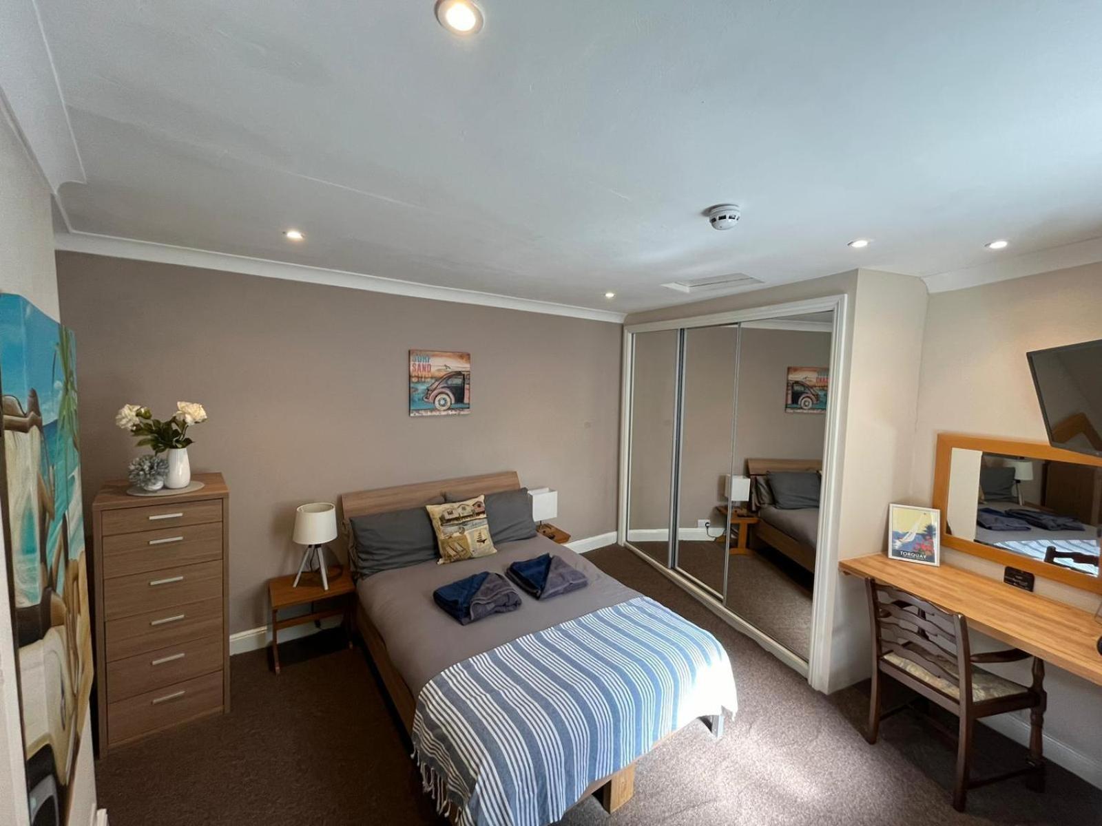 Victoria Apartments Торки Екстериор снимка